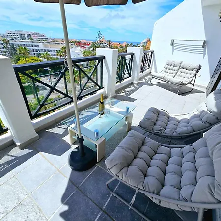 Parque Santiago-2 * Playa de las Americas (Tenerife)