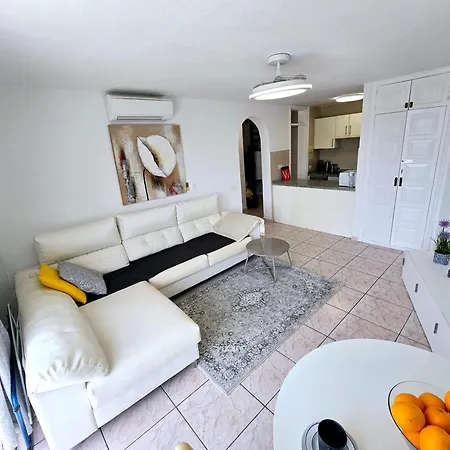 Апартаменты 3 Bedroom Parque Santiago-2