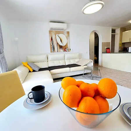Апартаменты 3 Bedroom Parque Santiago-2